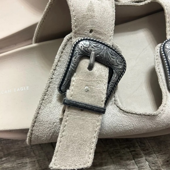 Women’s Sandals, AE Western-Buckle Vegan Suede Sandal - Size 10 - Picture 3 of 6